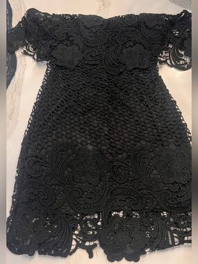 Black Floral Lace Off-Shoulder Mini Dress